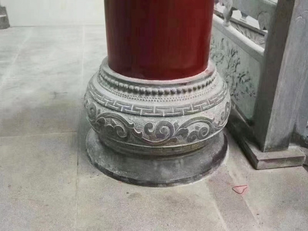 柱础石