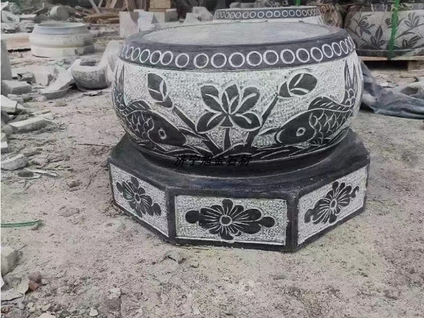 柱础石