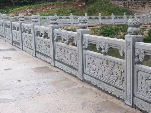 石栏杆