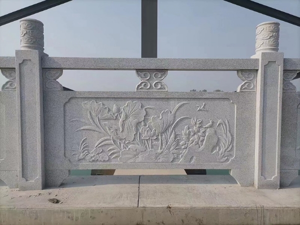 石栏杆